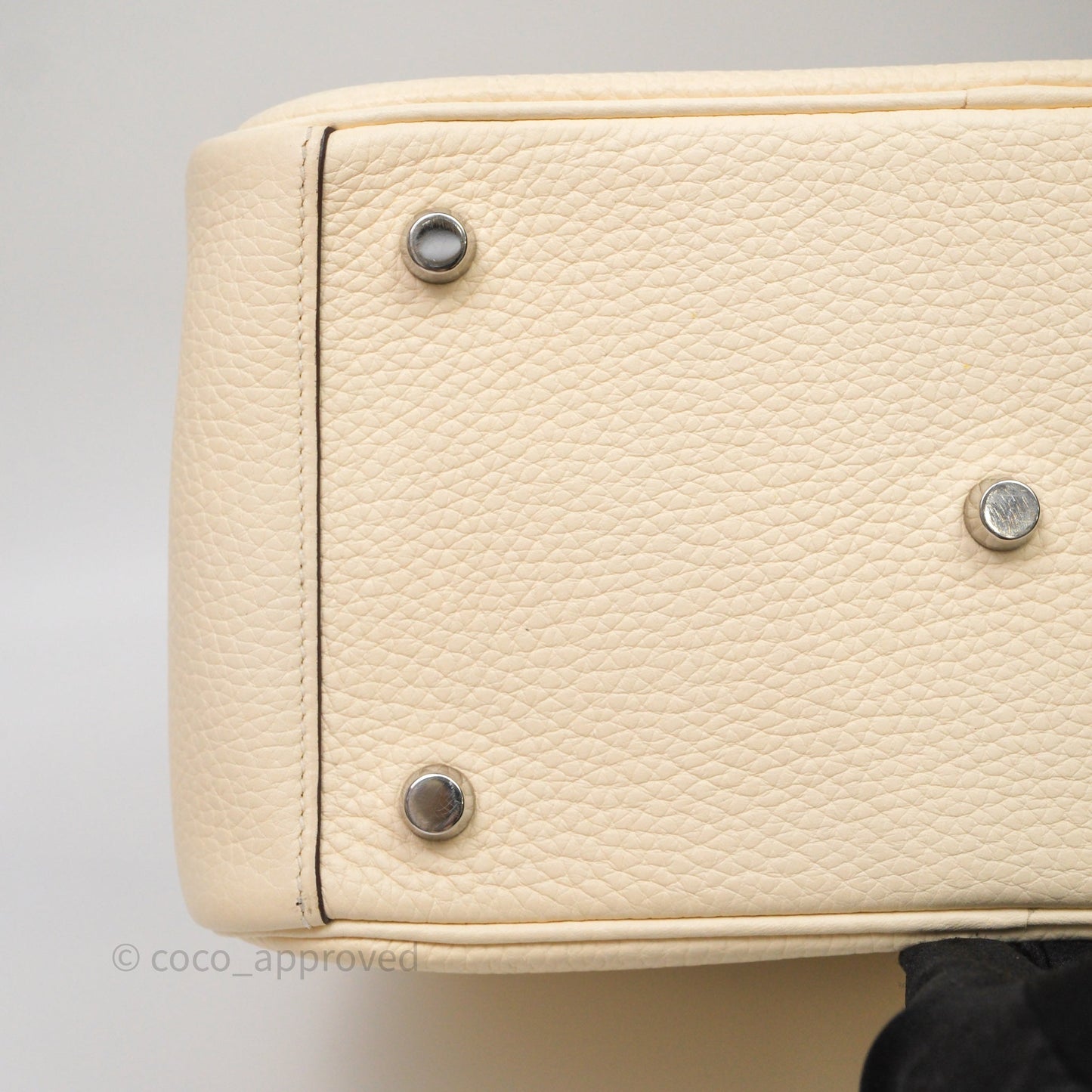Hermès Lindy 26 Nata I2 Taurillon Clemence Palladium Hardware