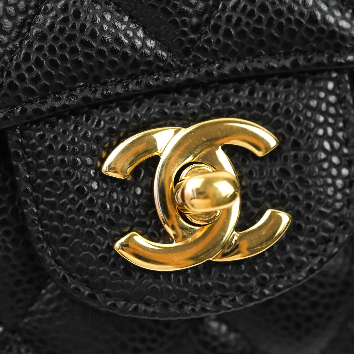 Chanel Quilted M/L Medium Double Flap Black Caviar Gold Hardware