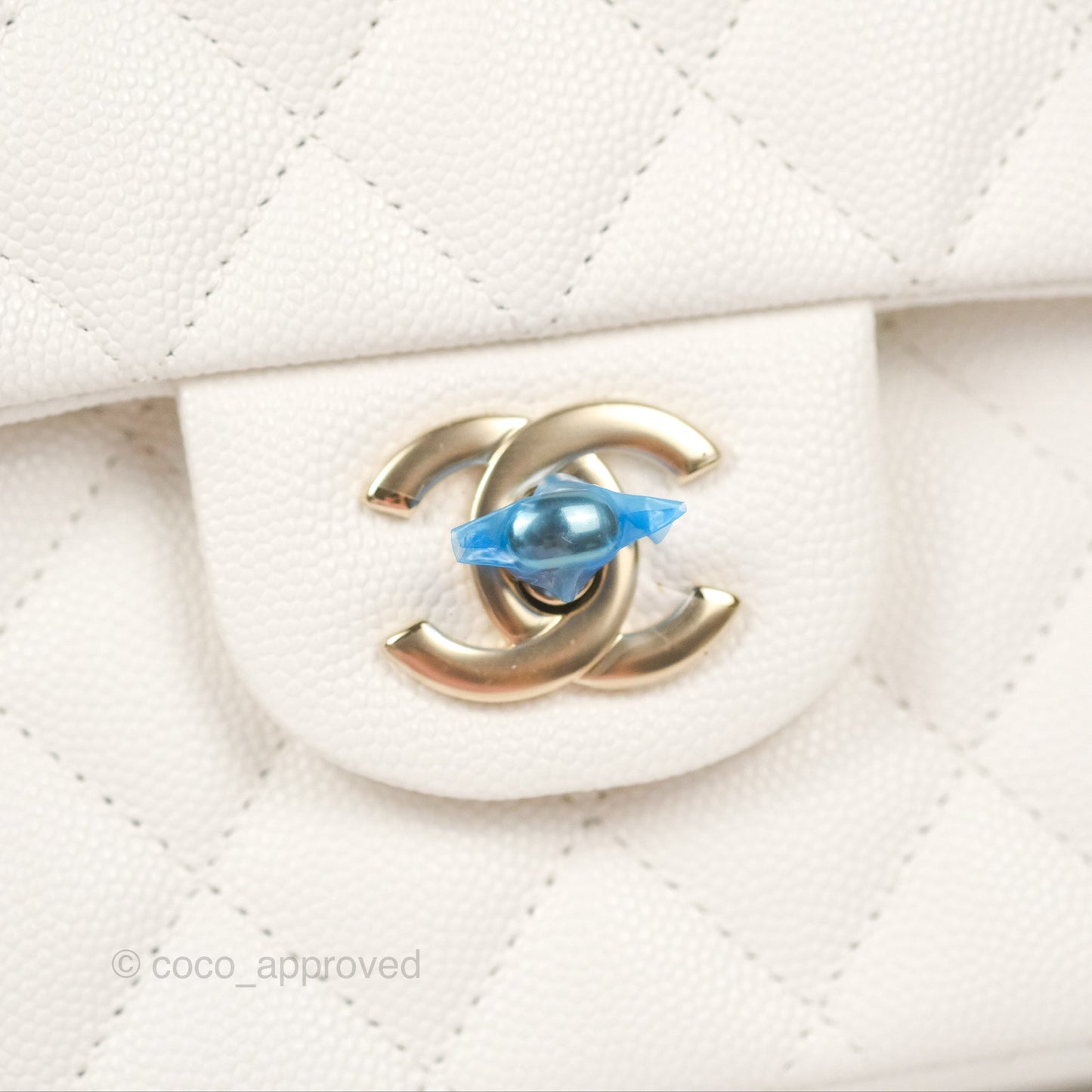 Chanel Classic M/L Medium Flap Quilted White Caviar Gold Hardware