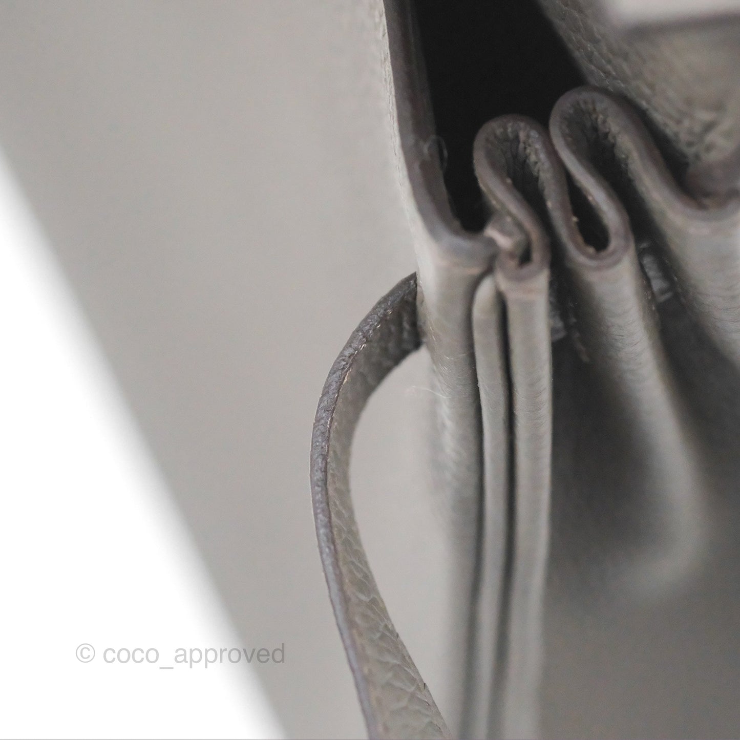 Hermès Kelly 25 Retourne Gris Etain 8F Togo Gold Hardware
