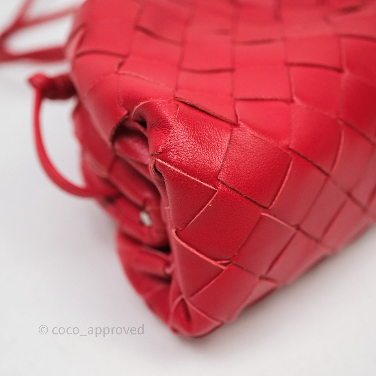 Bottega Veneta Mini Pouch Red Intrecciato Lambskin
