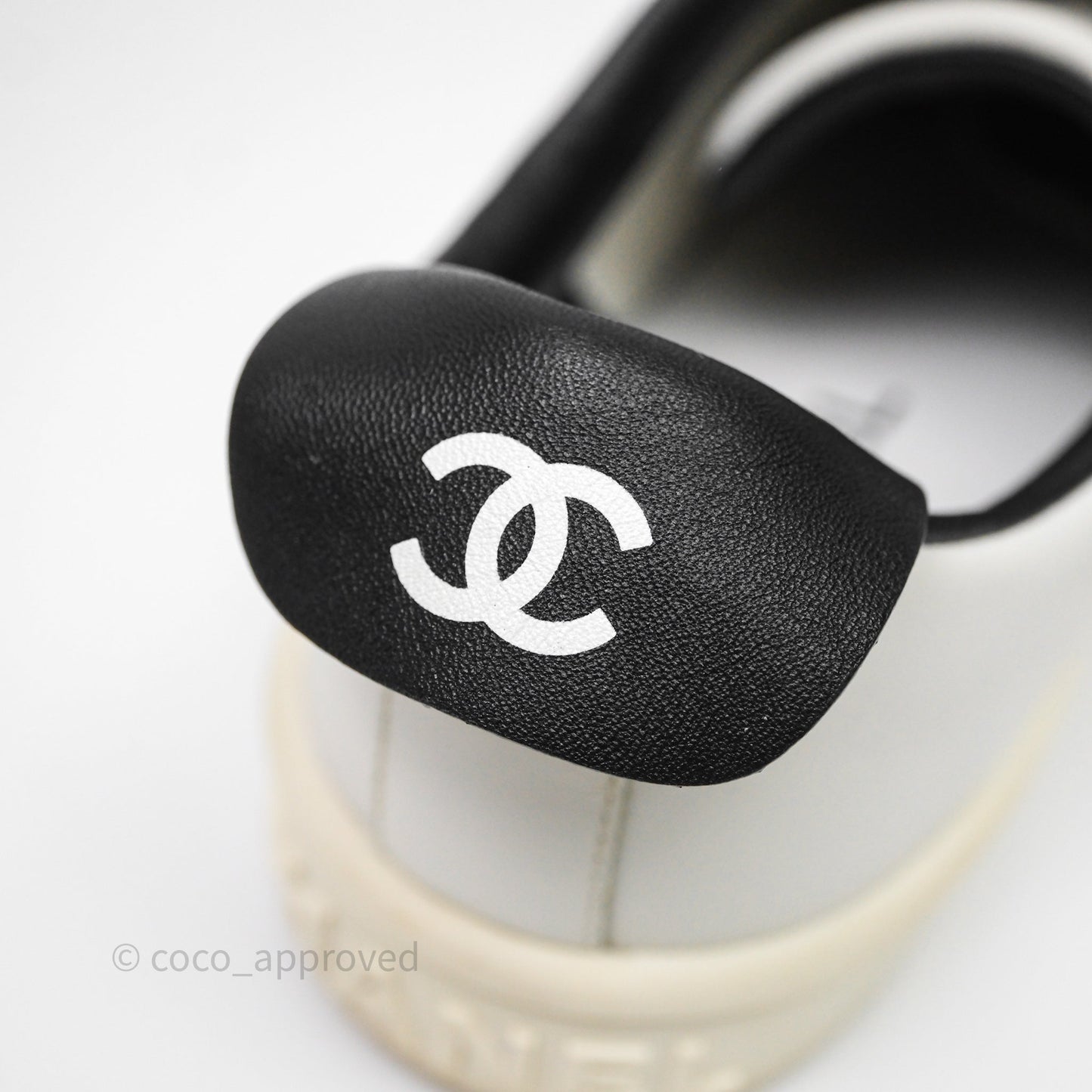 Chanel Logo Pull Tab Lace-up Sneakers White & Black Size 37.5