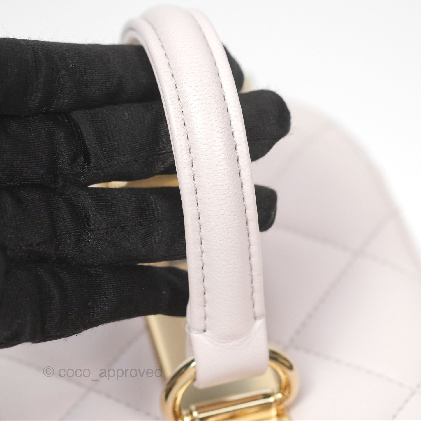 Chanel Small Quilted Top Handle Vanity Case Light Lilac Lambskin Gold Hardware