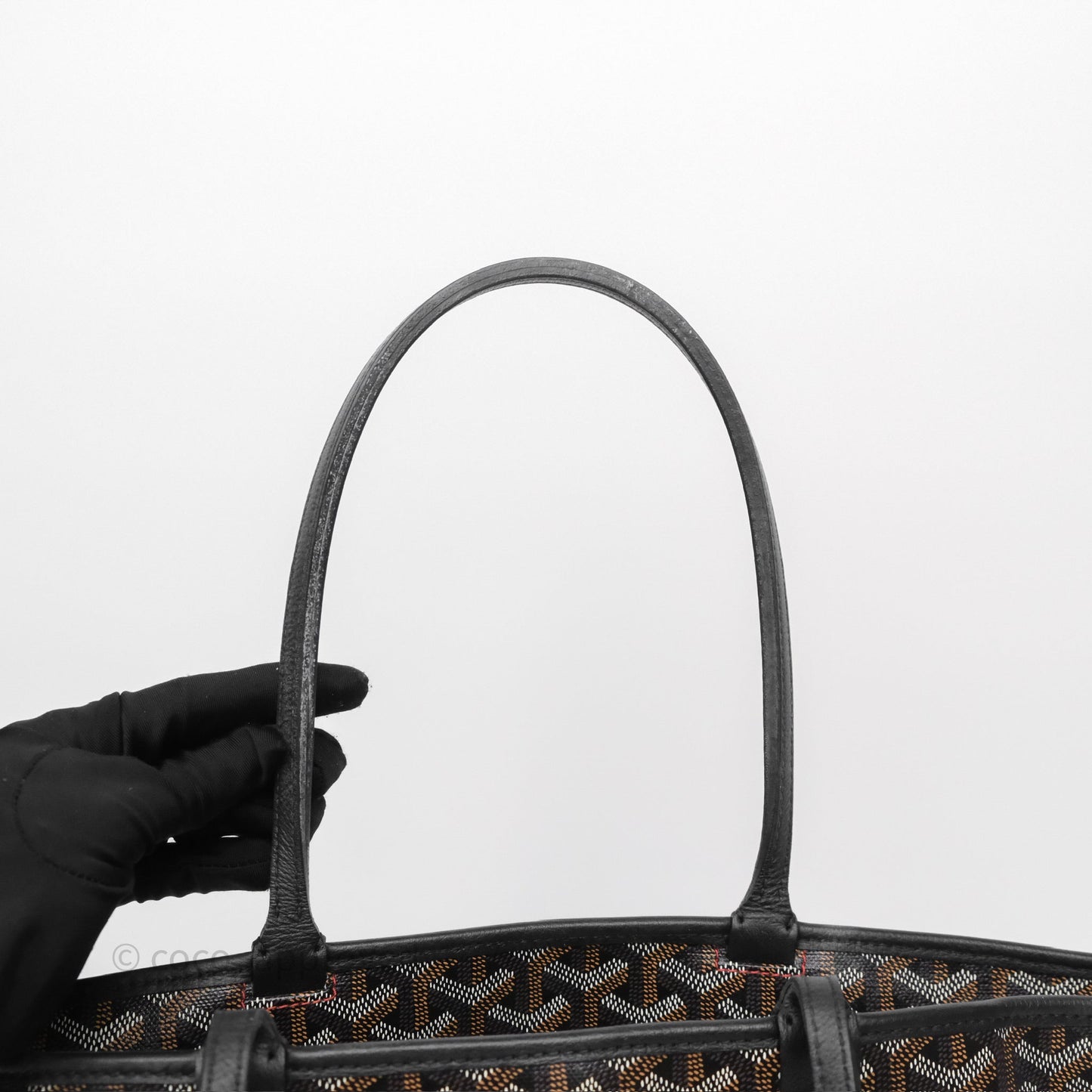 Goyard Artois Tote PM⁣⁣⁣⁣⁣⁣⁣⁣⁣⁣⁣⁣⁣⁣⁣⁣⁣⁣⁣⁣ Goyardine Canvas Black