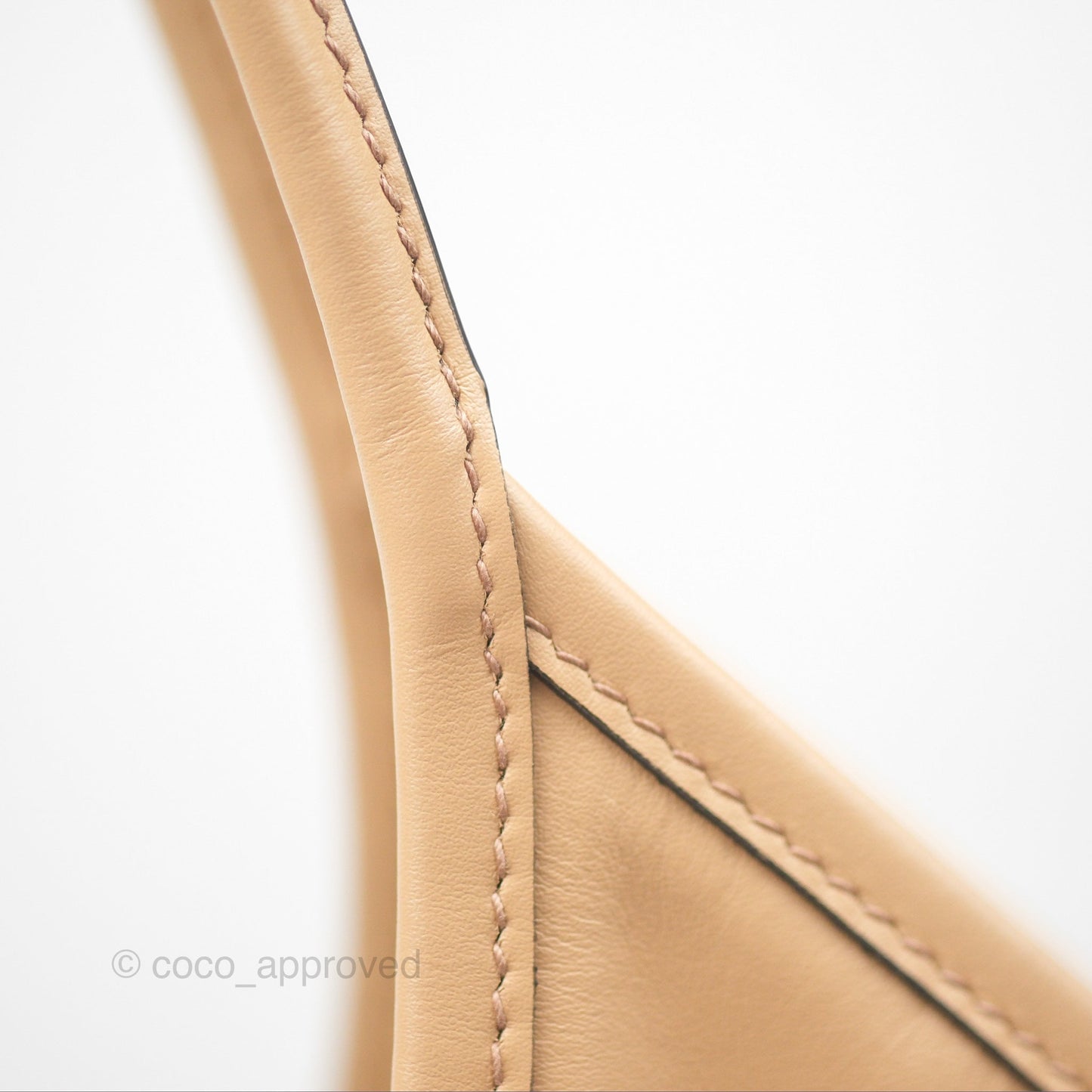Miu Miu Ivy Leather Bag Beige