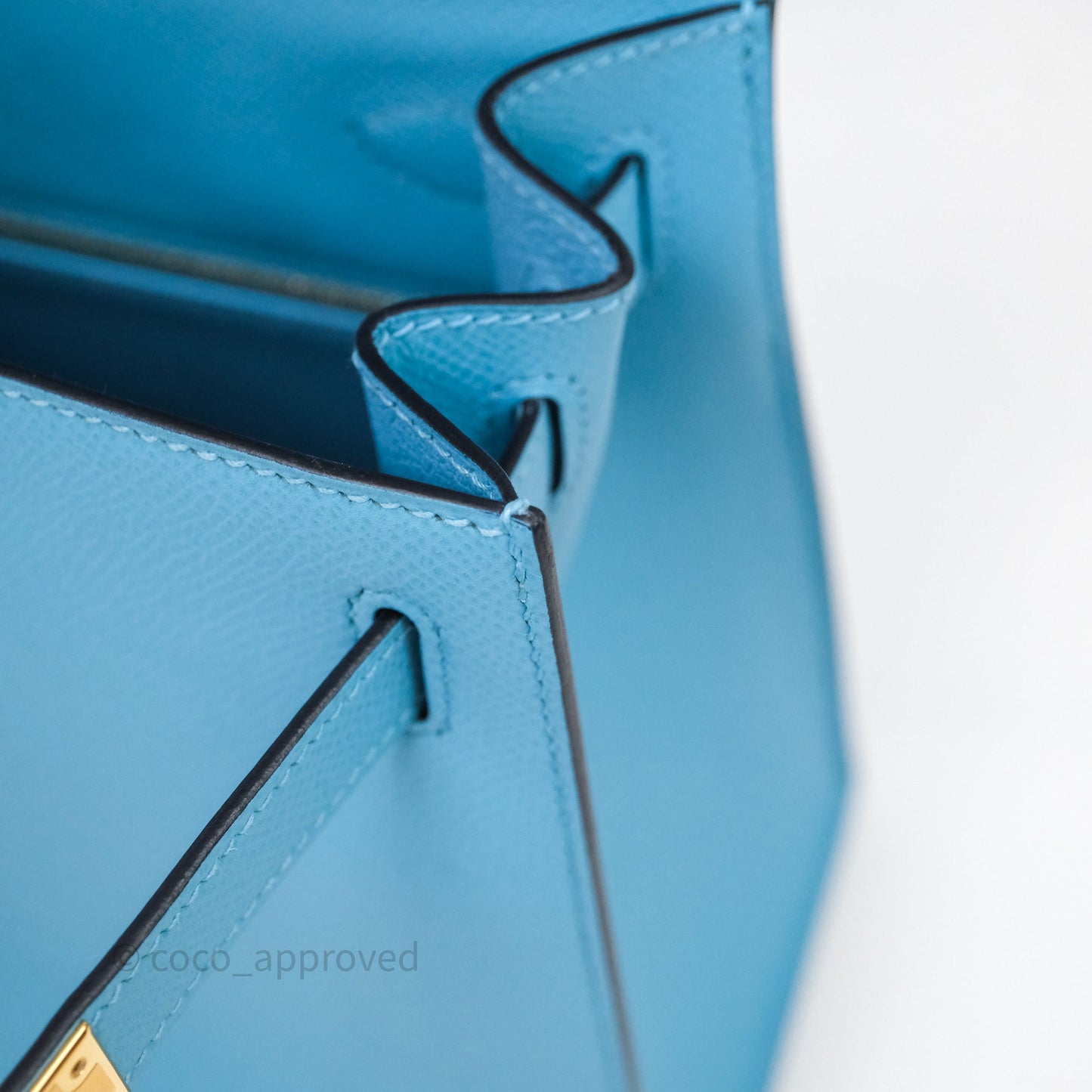 Hermès Kelly 28 Bleu du Nord P3 Epsom Gold Hardware