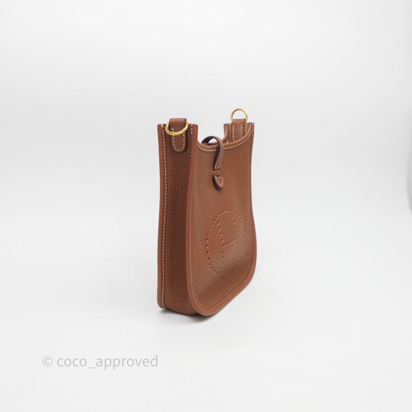 Hermès Mini Evelyne 16 Gold Clemence Gold Hardware
