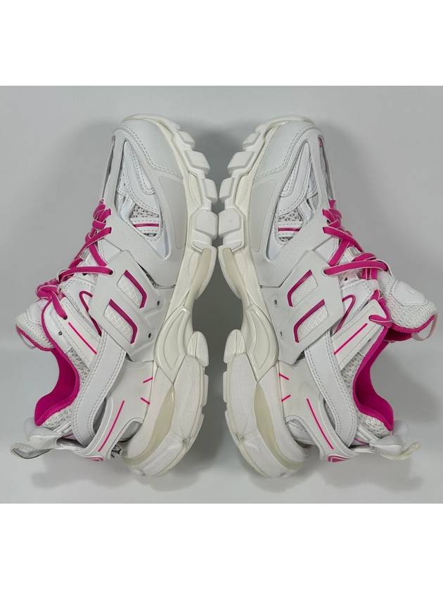Luxury Balenciaga track sneakers 240