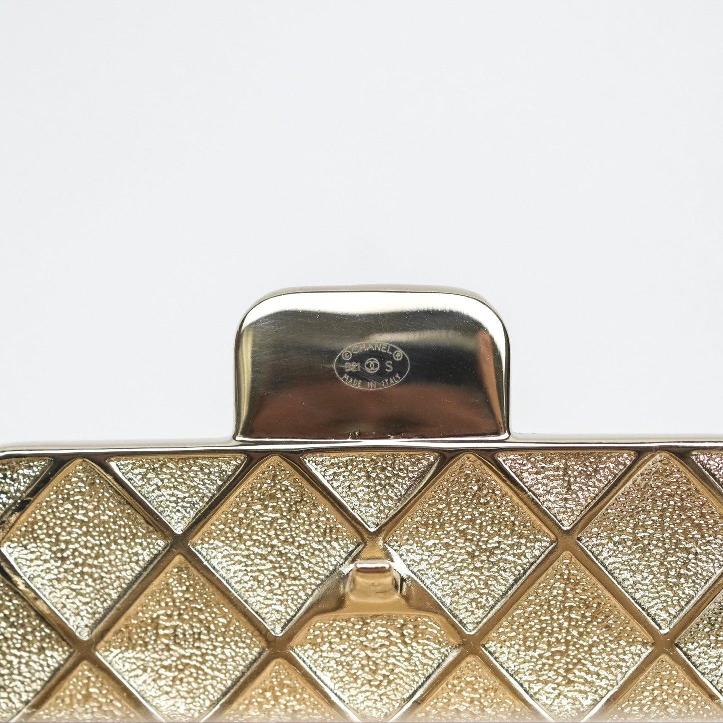 Chanel Flap Bag Charm Pearl Chain Black Leather Long Necklace Gold Tone 21S