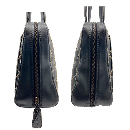 Luxury Chanel bag Black Quilted Wild Stitch Handbag