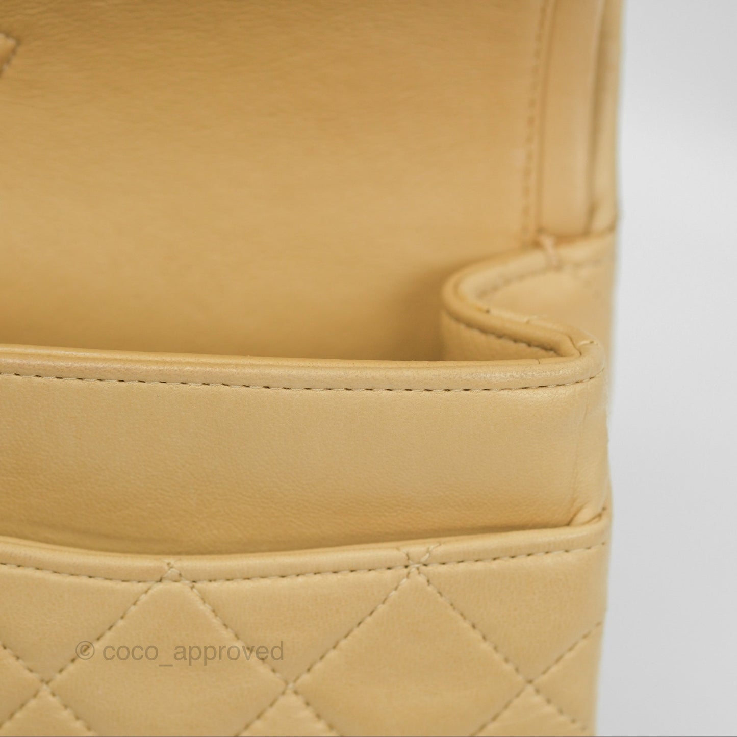 Chanel Vintage Medium Classic Flap Beige Lambskin 24K Gold Hardware