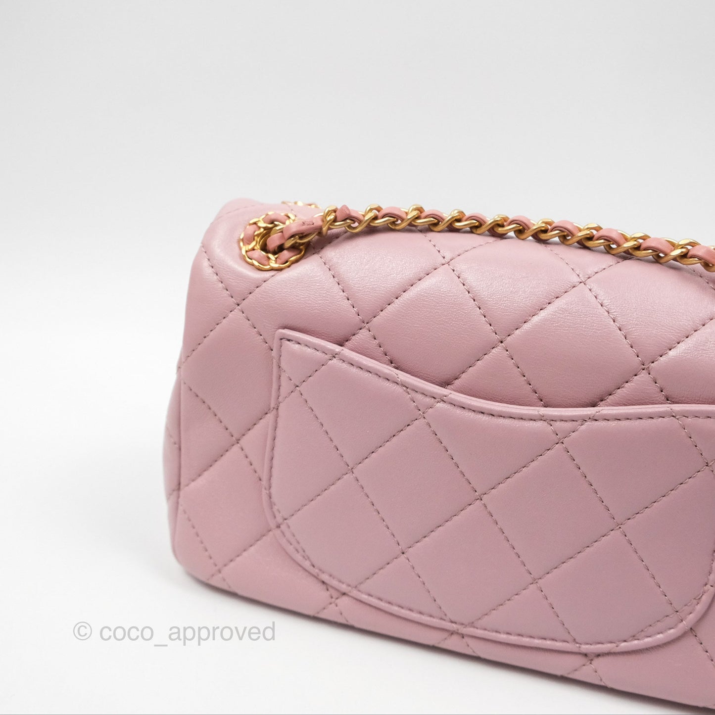 Chanel Flap Bag Dusty Pink Lambskin Aged Gold Hardware 24P