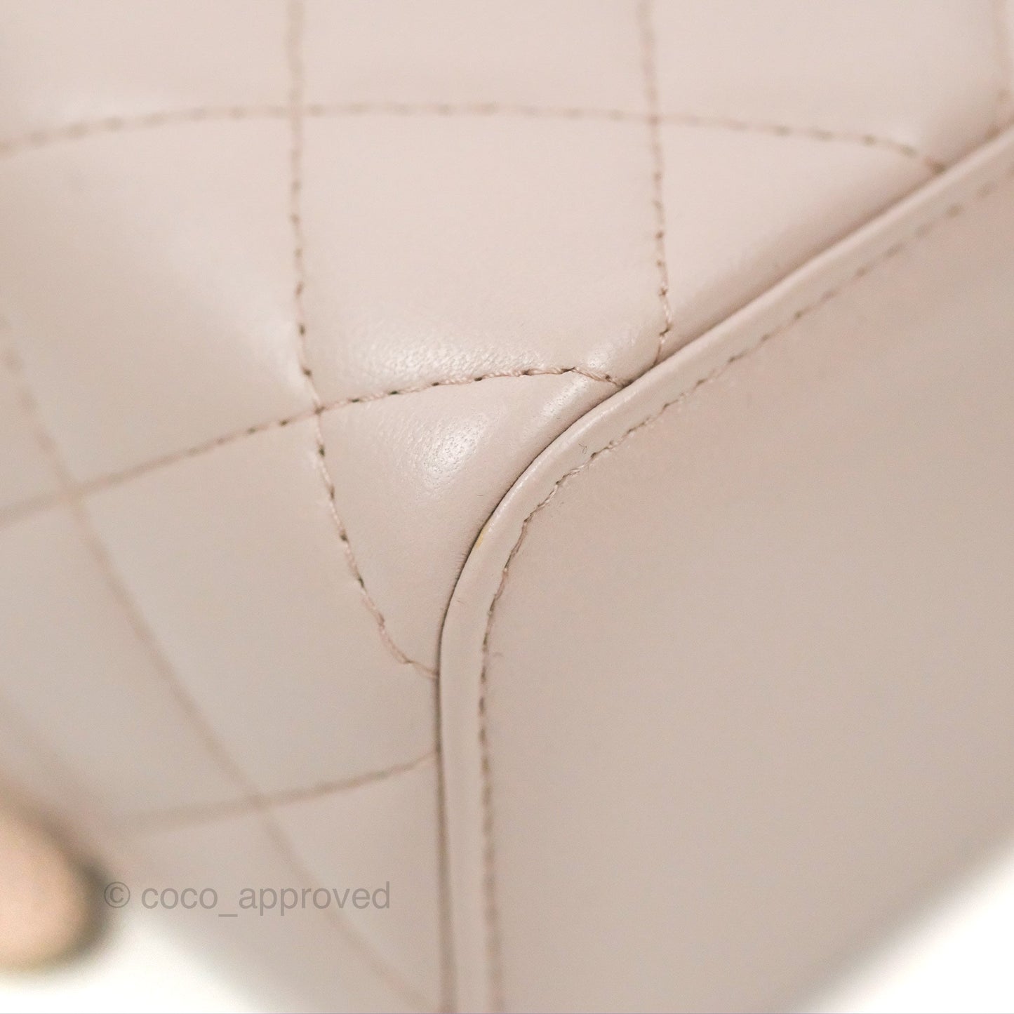 Chanel Classic Pearl Crush Mini Vanity With Chain Lilac Pink Lambskin Aged Gold Hardware