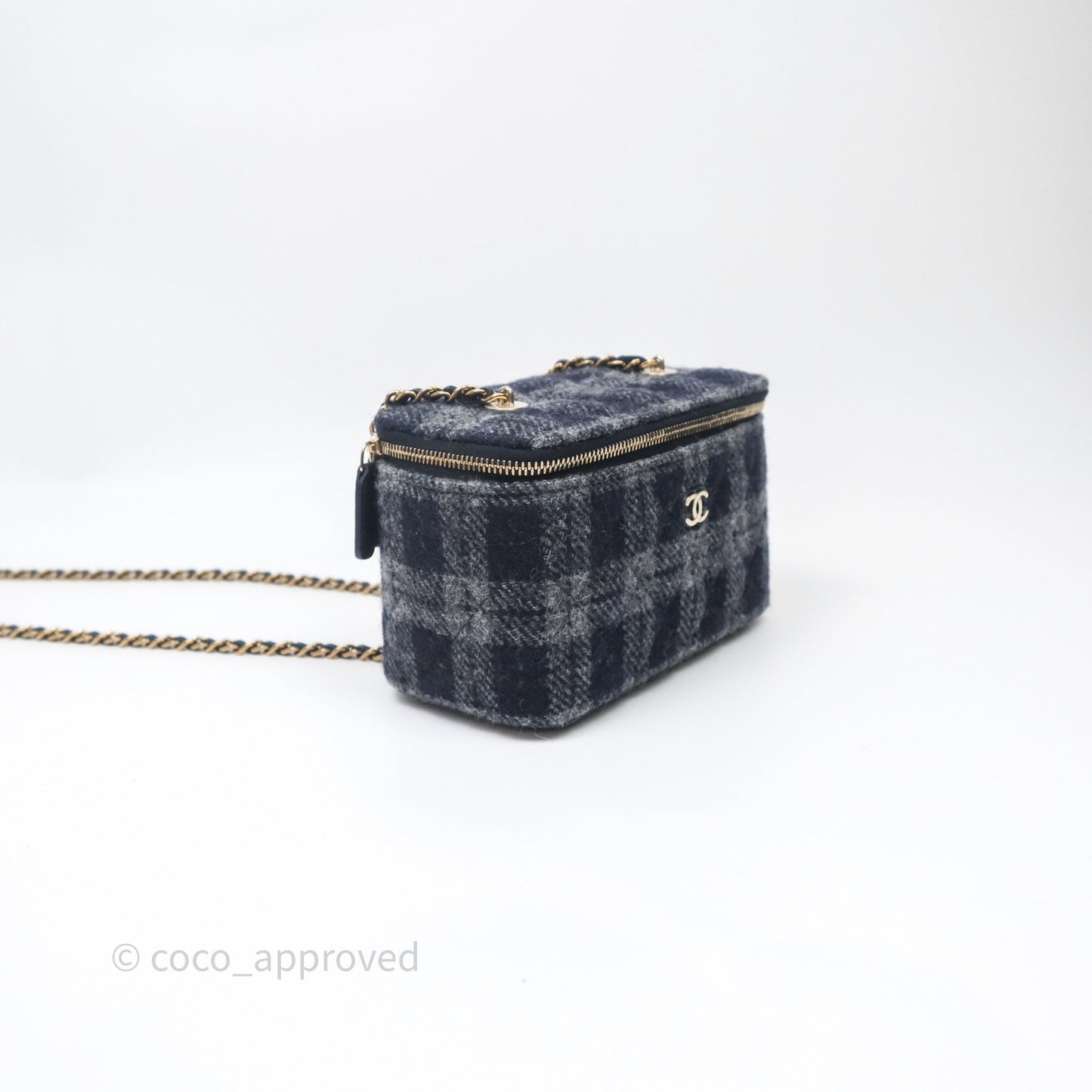 Chanel Vanity With Chain Navy Tweed Plaid Gold Hardware