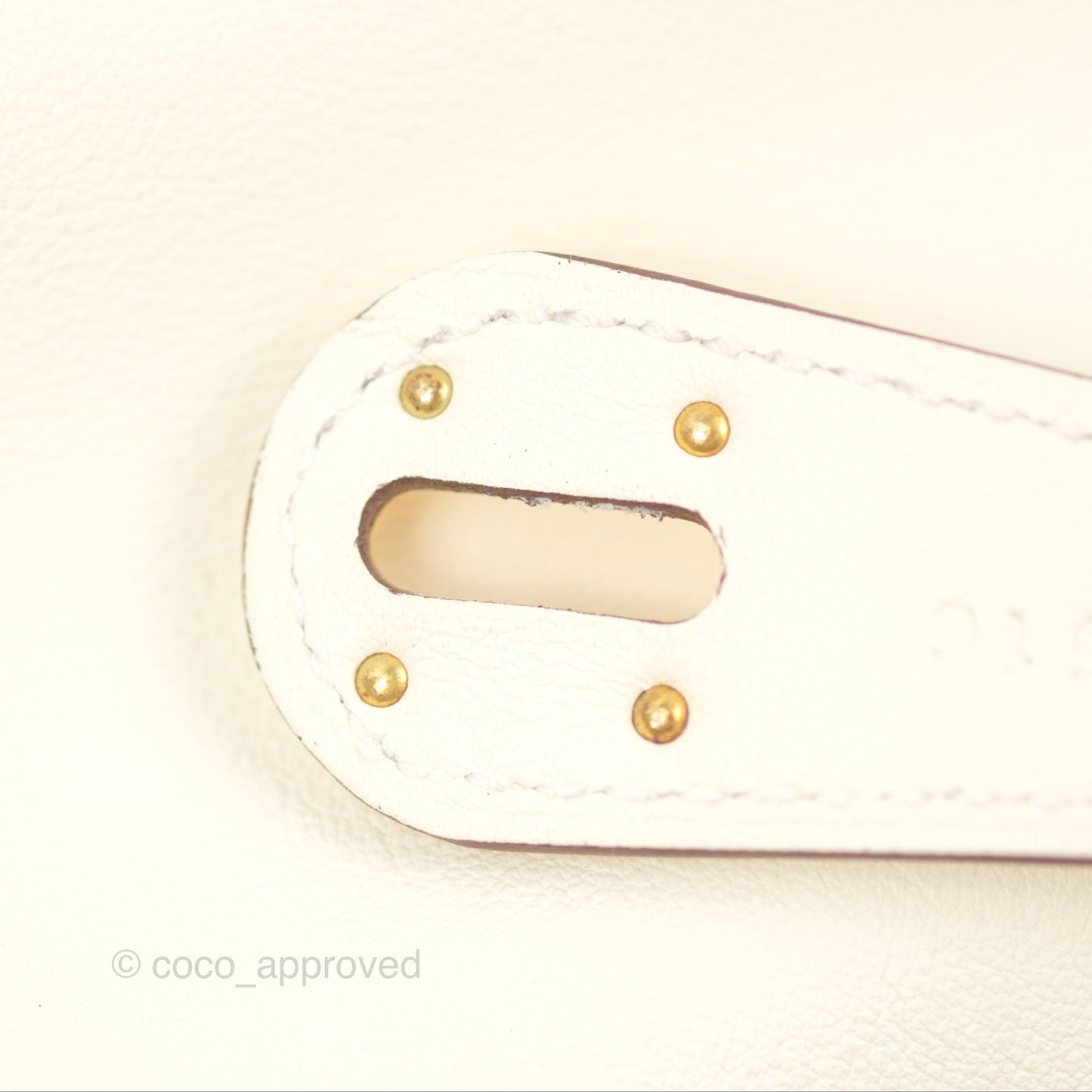 Hermès Lindy 26 Nata/Lime Swift Gold Hardware
