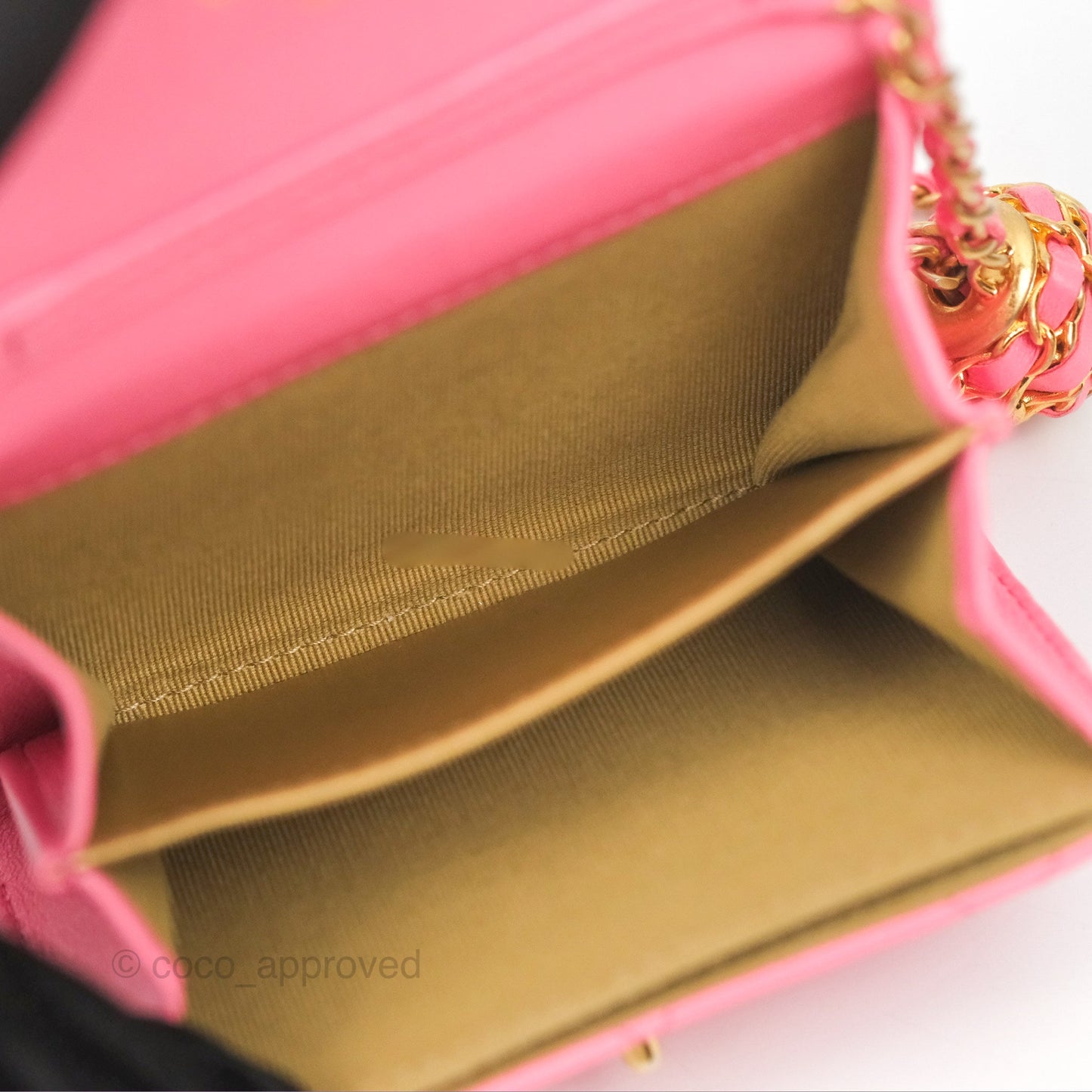 Chanel Pearl Crush Mini Clutch With Chain Pink Lambskin Aged Gold Hardware