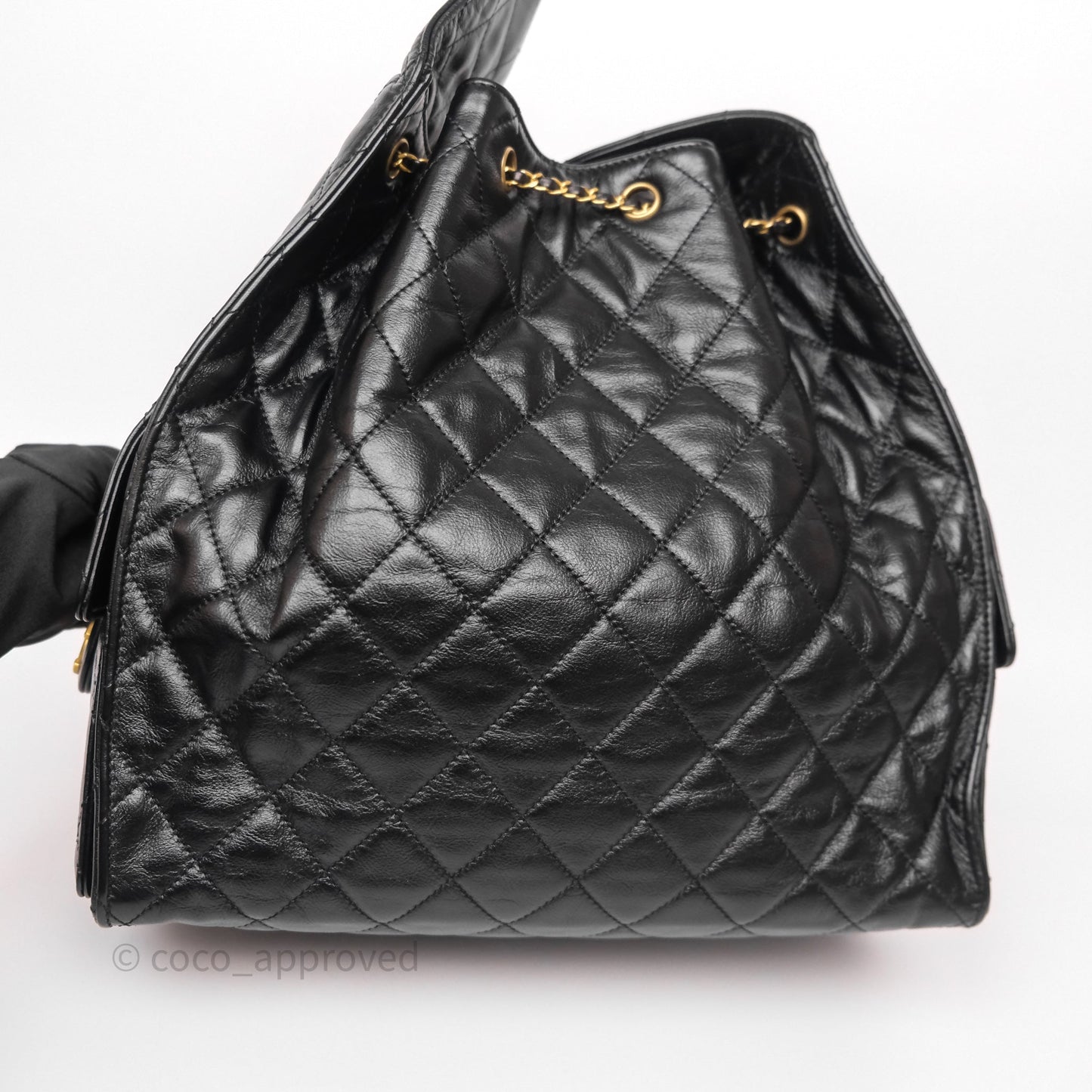 Chanel 25 Medium Black Crumpled Calfskin Aged Gold Hardware