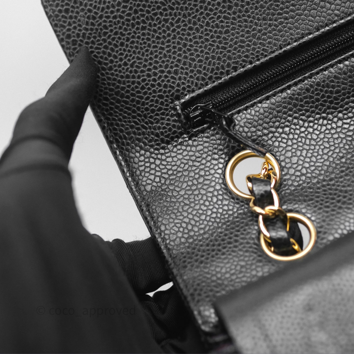 Chanel Classic M/L Medium Flap Quilted Black Caviar Gold Hardware