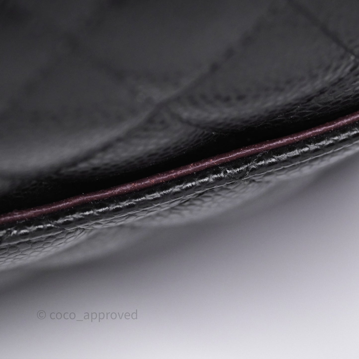 Chanel M/L Medium Classic Flap Quilted Black Caviar Gold Hardware