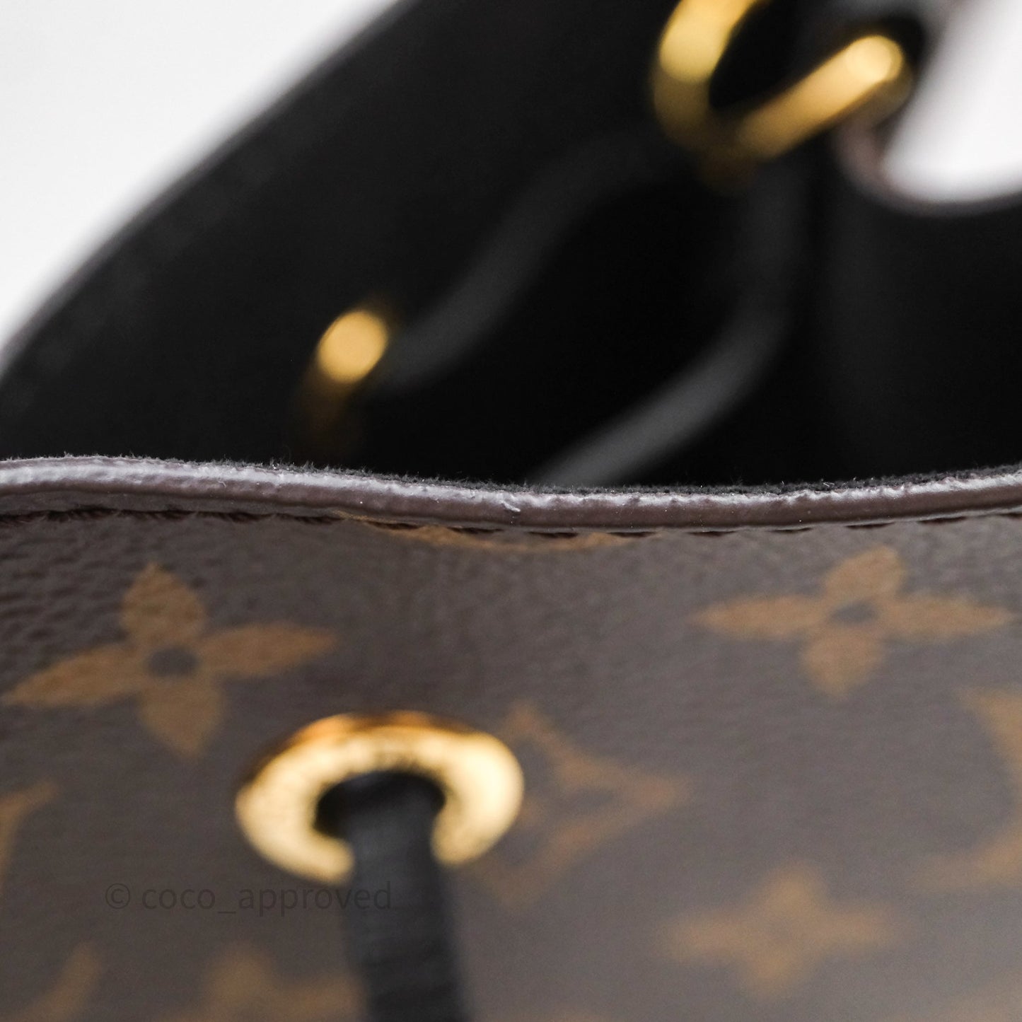 Louis Vuitton NéoNoé MM Black Monogram Canvas