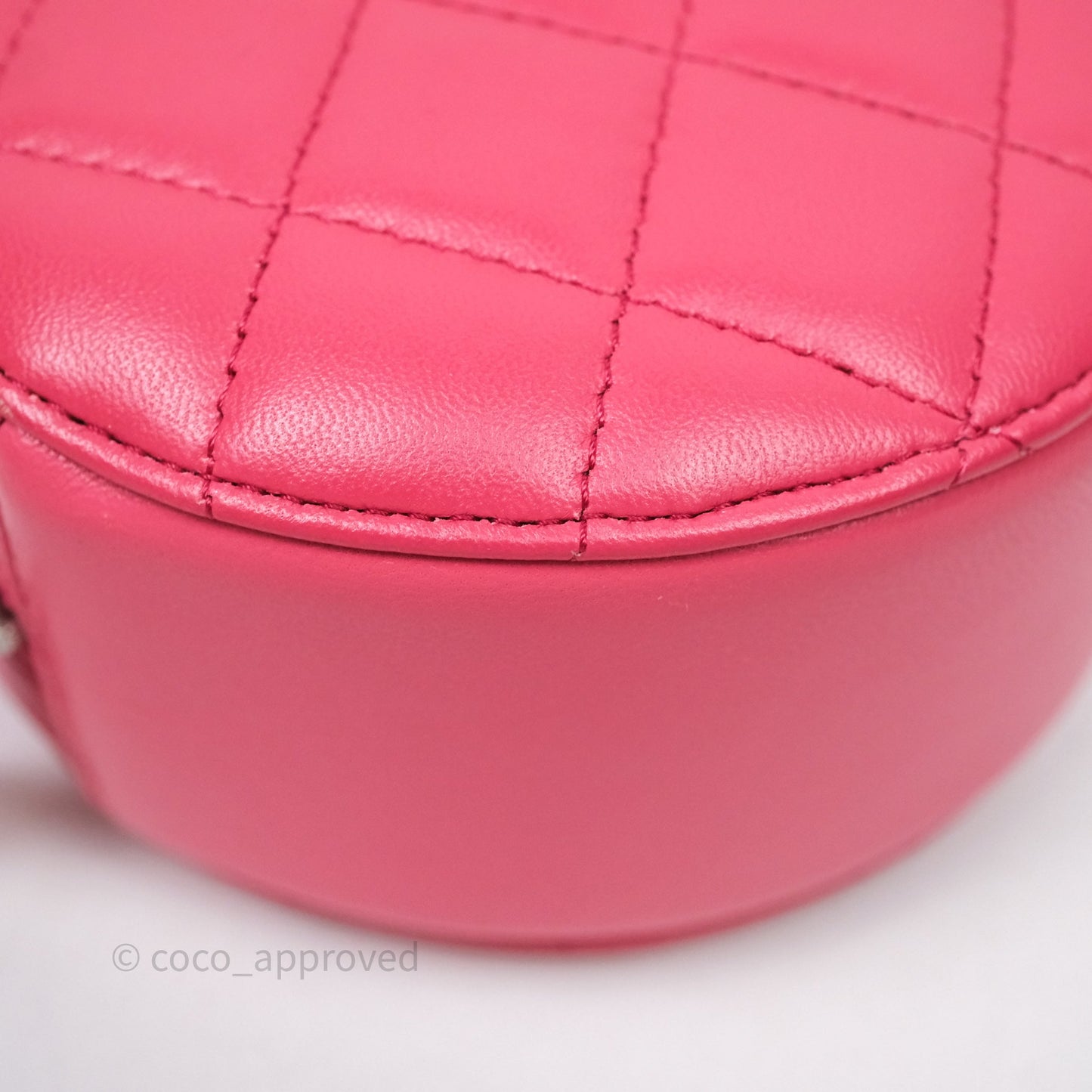 Chanel Quilted Round Clutch With Chain Dark Pink Lambskin Gold Hardware