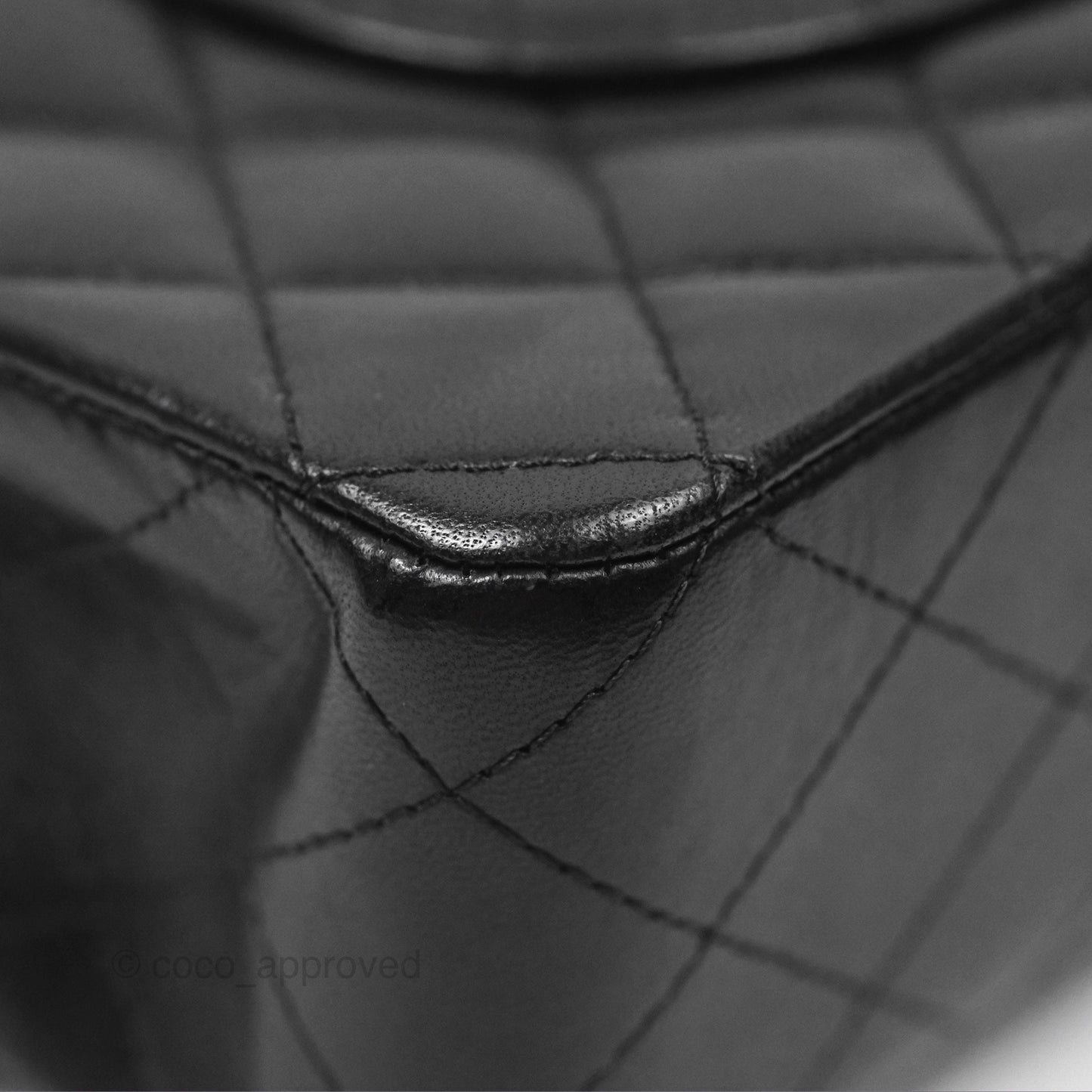 Chanel Classic M/L Medium Flap Quilted Black Lambskin Gold Hardware