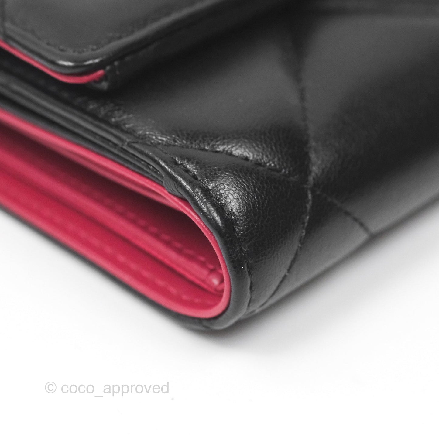 Chanel 19 Short Flap Wallet Black Lambskin