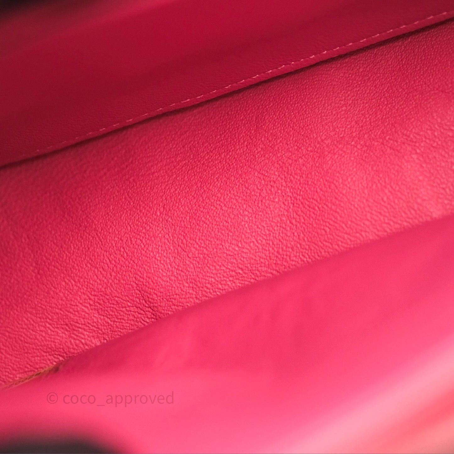 Chanel M/L Medium Flap Bag Valentine Limited Edition Pink Lambskin Gold Hardware