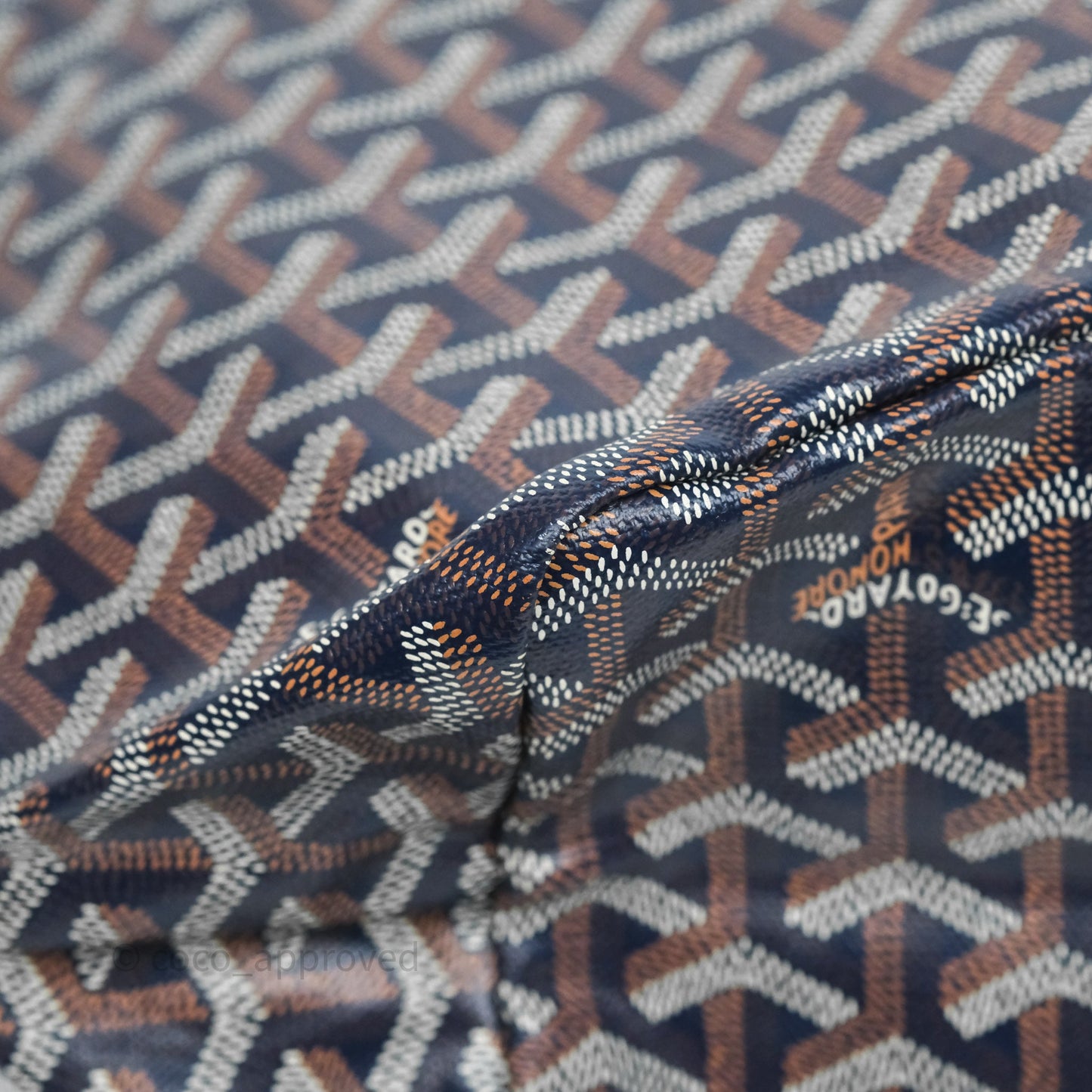 Goyard St Louis Tote PM ⁣⁣⁣⁣⁣⁣⁣⁣⁣⁣⁣⁣⁣⁣⁣⁣⁣⁣⁣⁣Blue Marine
