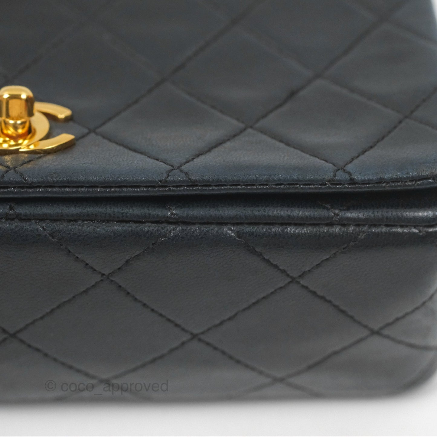 Chanel Vintage Mini Single Full Flap Bag Black Lambskin 24K Gold Hardware