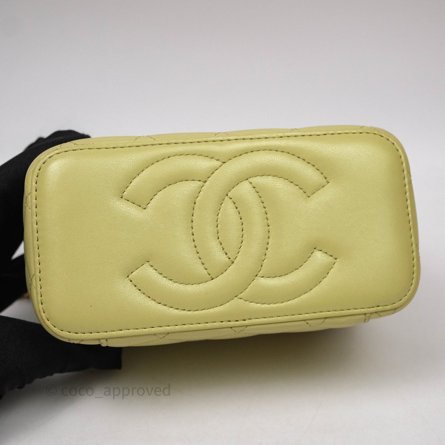 Chanel Quilted Vanity With Chain Lambskin Green Gold Hardware