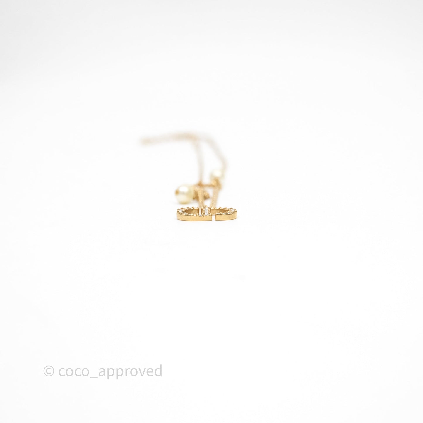 Christian Dior Petit CD Pearl Star Necklace Gold Tone