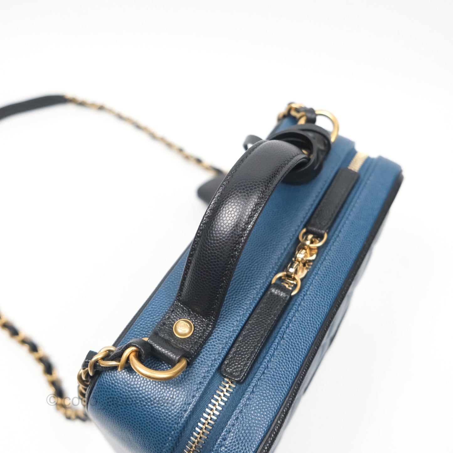 Chanel Quilted Medium CC Filigree Vanity Case Navy Black Caviar Aged Gold Hardware