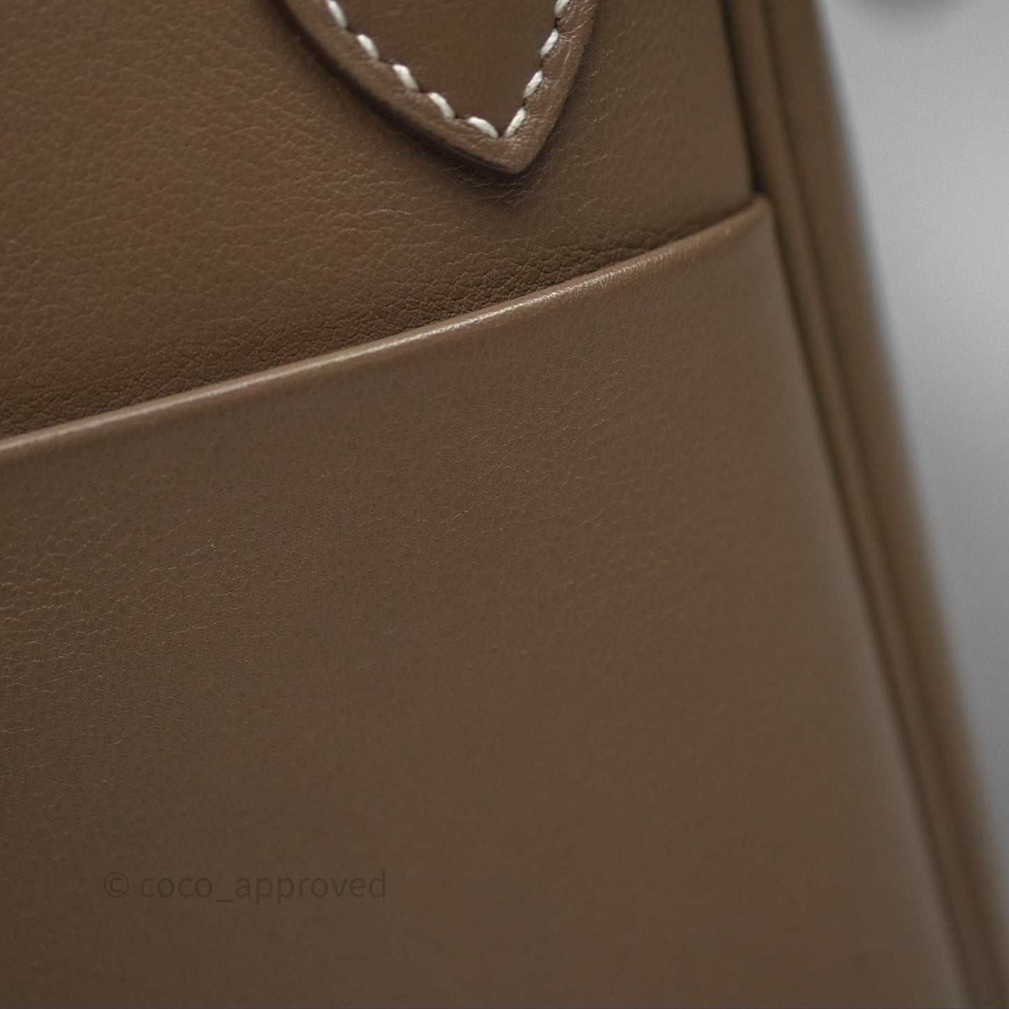 Hermès Lindy 30 Etoupe 18 Swift Gold Hardware