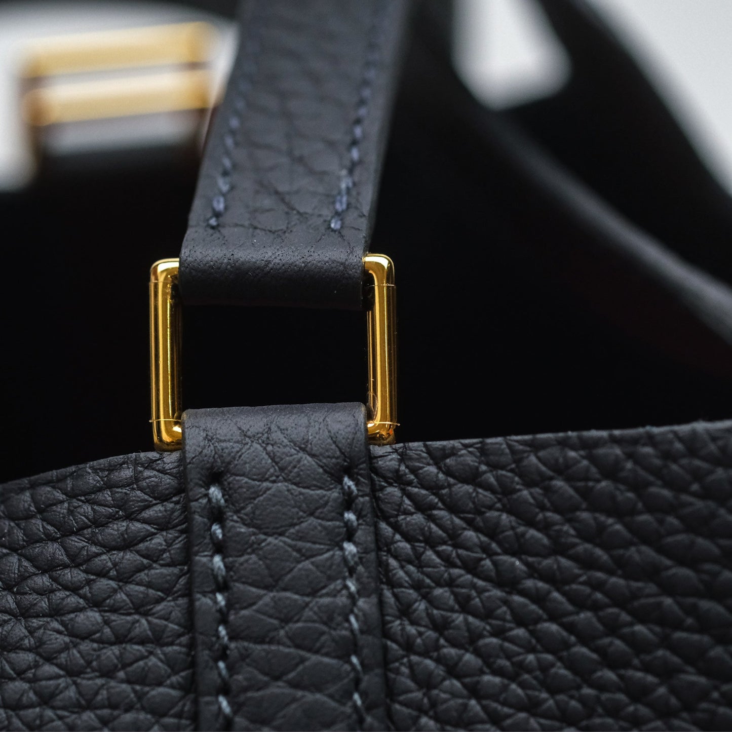 Hermès Picotin 18 Caban 3Y Clemence Gold Hardware