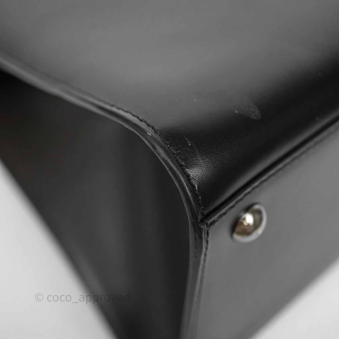 Delvaux Brillant MM Calfskin Black