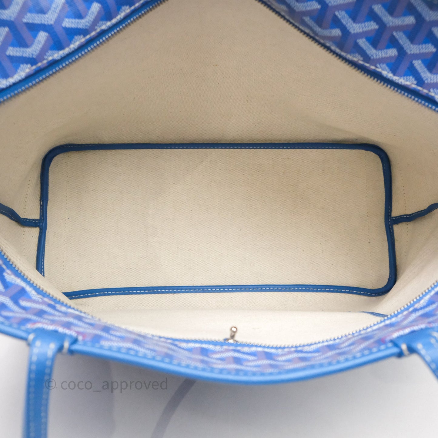 Goyard St Artois Tote MM ⁣⁣⁣⁣⁣⁣⁣⁣⁣⁣⁣⁣⁣⁣⁣⁣⁣⁣⁣⁣Blue Canvas