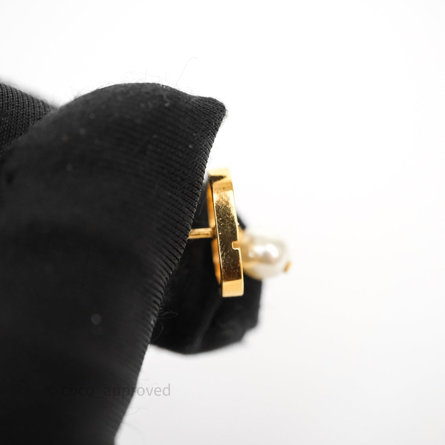 Christian Dior Petit CD Pearl Earrings Gold Tone