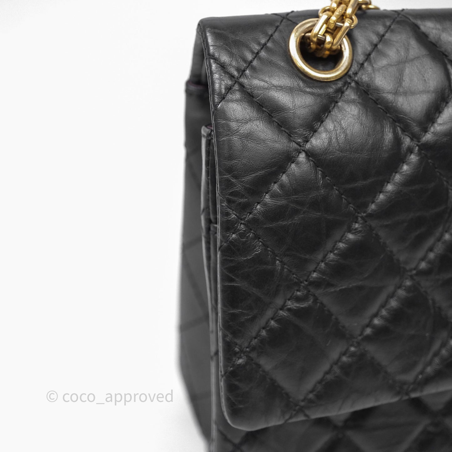 Chanel Reissue 226 Quilted Aged Calfskin Black Aged Gold Hardware