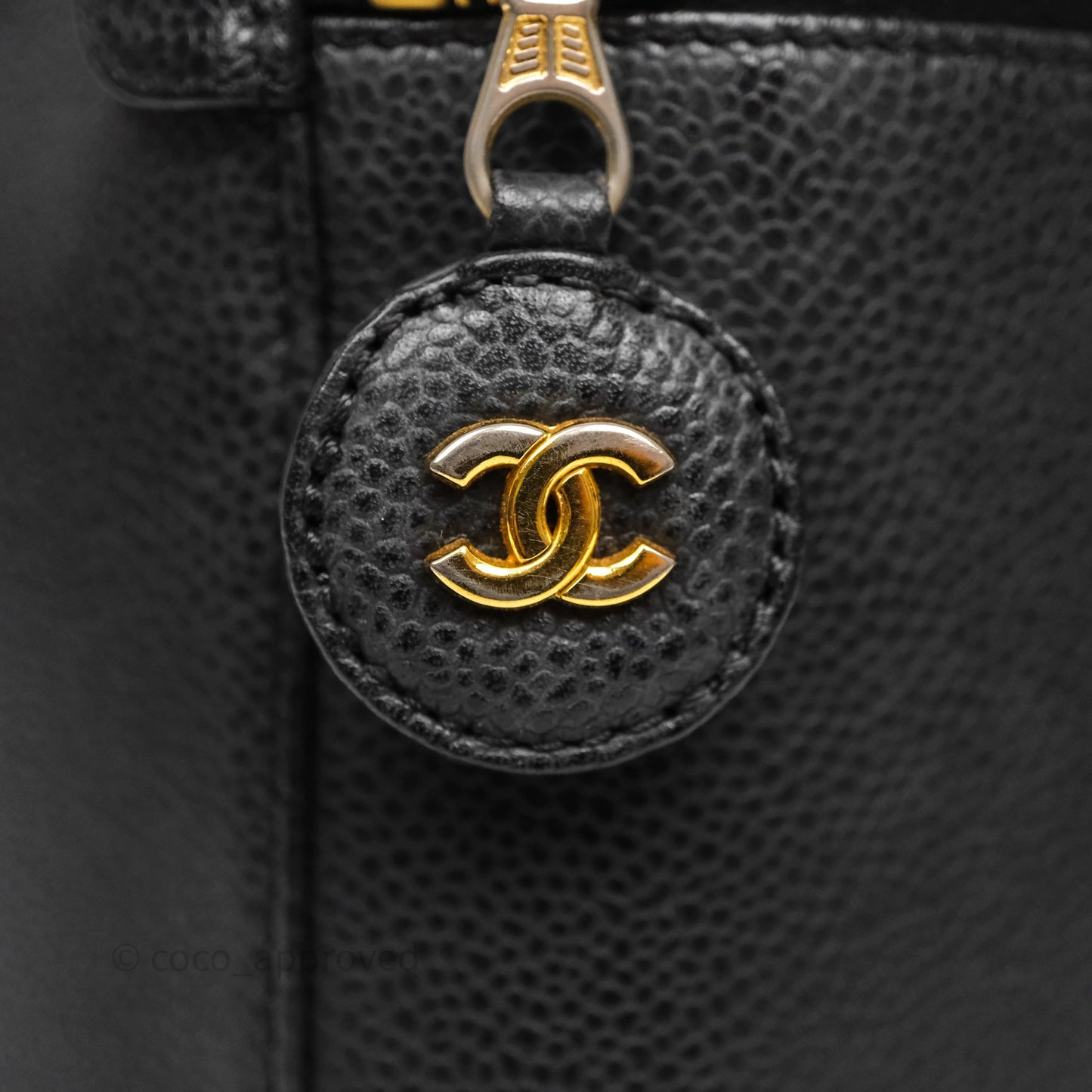 Chanel Vintage Vanity Case Black Caviar Gold Hardware