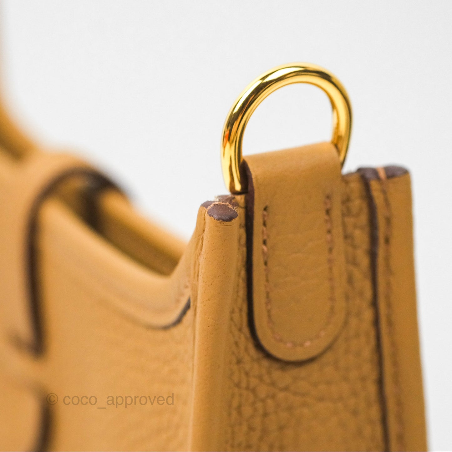 Hermès Mini Evelyne 16 Biscuit 48 Camel Clemence Gold Hardware