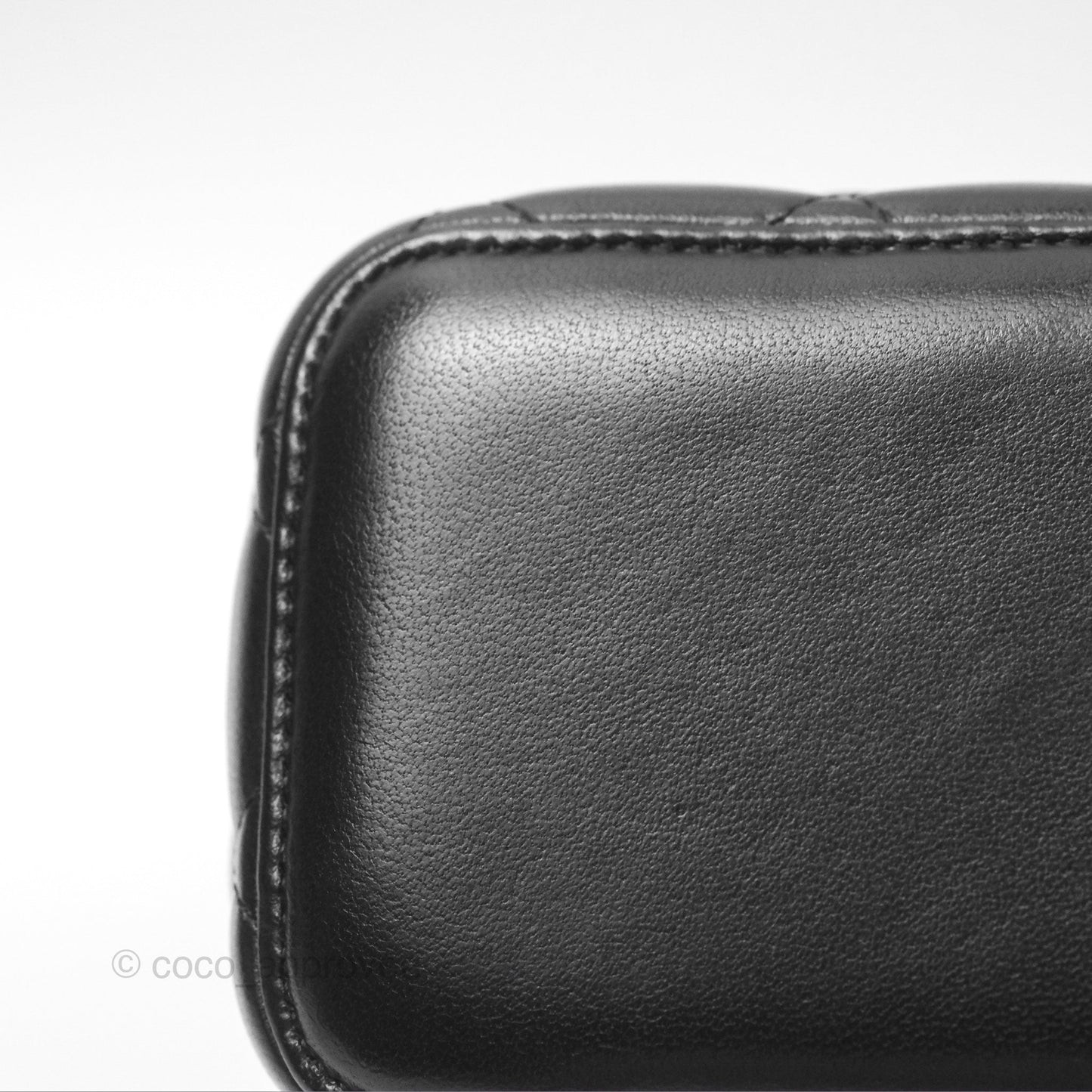 Chanel Vanity Rectangular with Chain Black Lambskin Gold Hardware