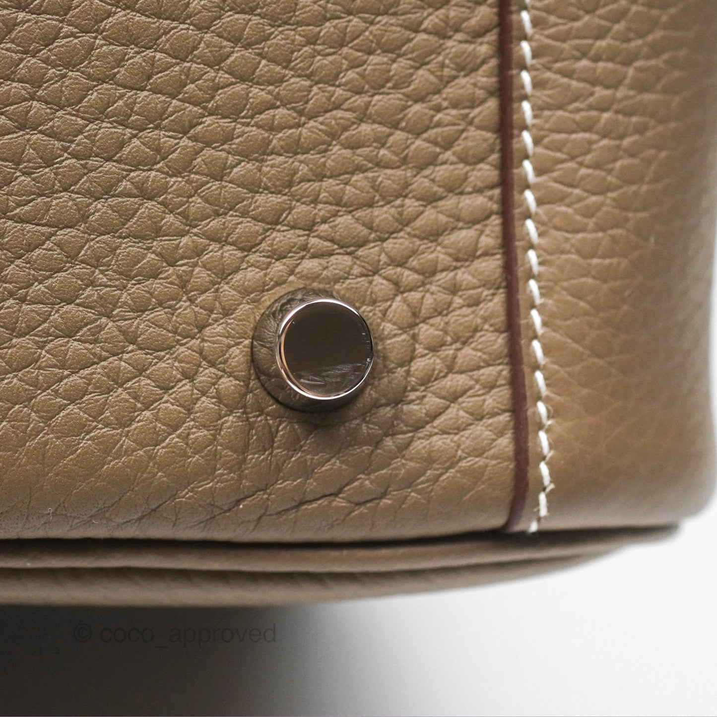Hermès Lindy 26 Etoupe 18 Clemence Palladium Hardware