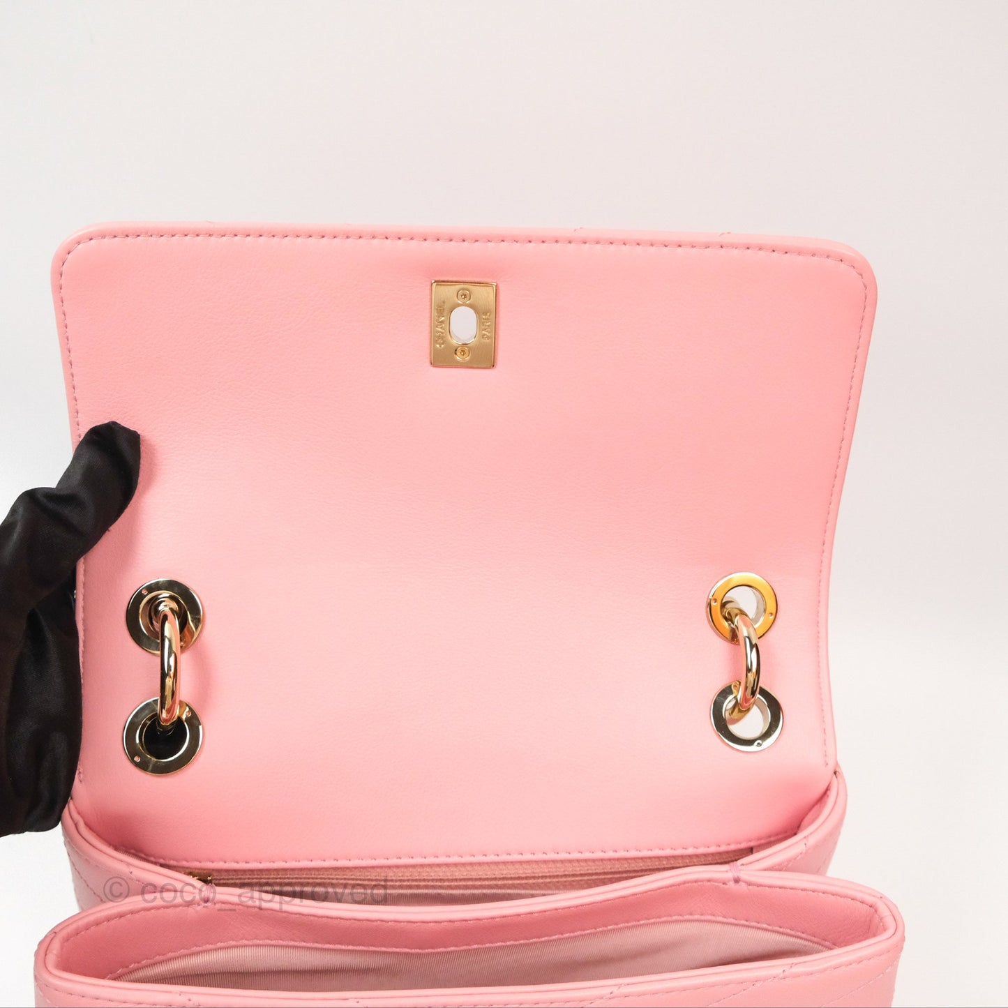 Chanel Small Chevron Chic Top Handle Flap Pink Grained Calfskin Gold Hardware