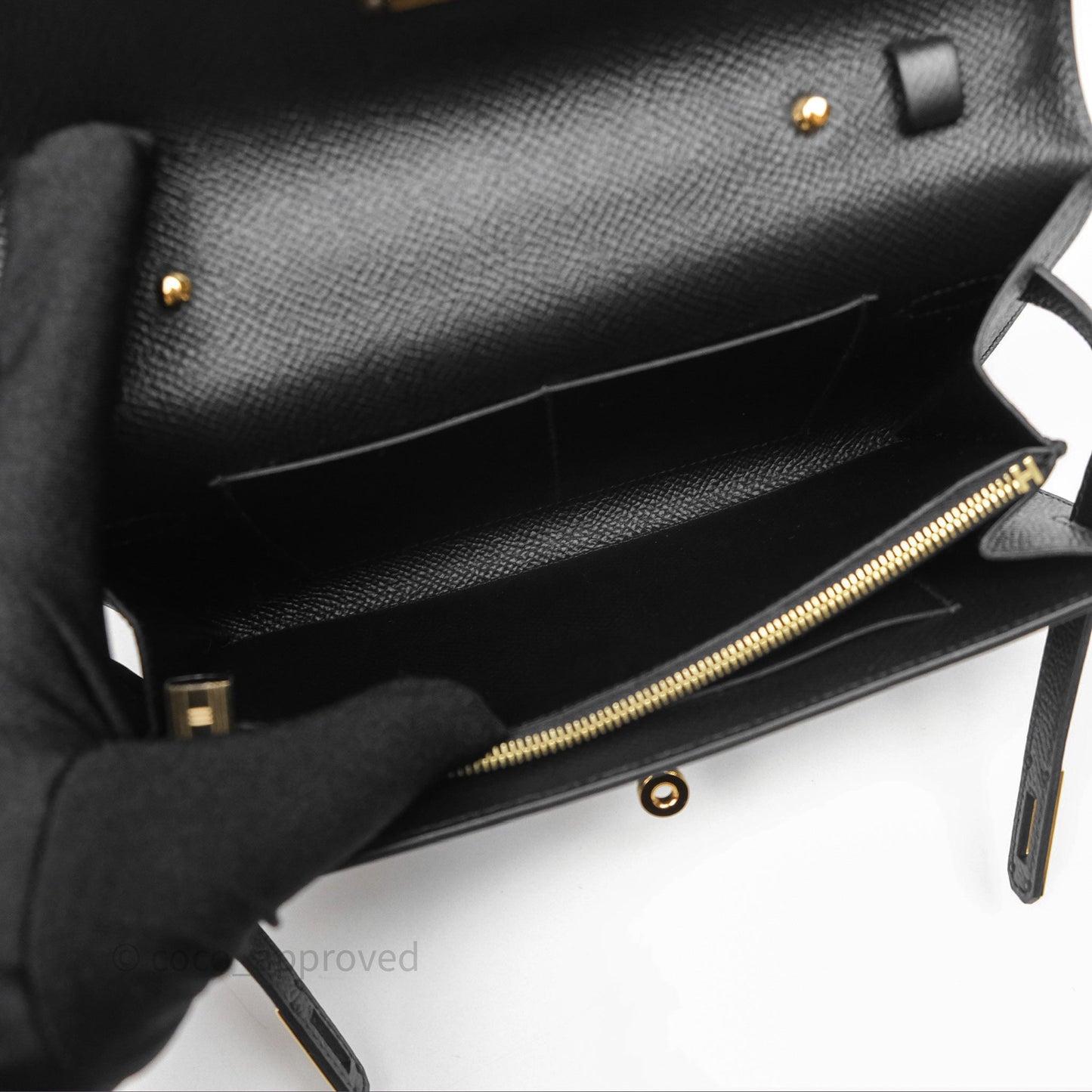 Hermès Kelly To Go Wallet Noir 89 Black Epsom Gold Hardware