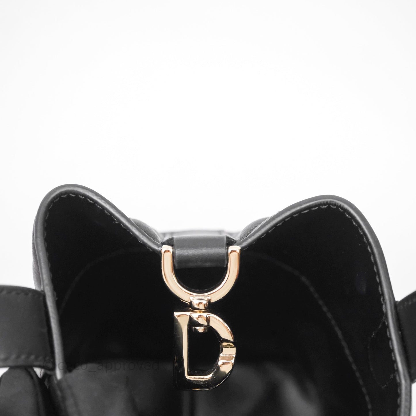 Christian Dior Small Toujours Vertical Tote Bag Black Macrocannage Calfskin Gold Hardware