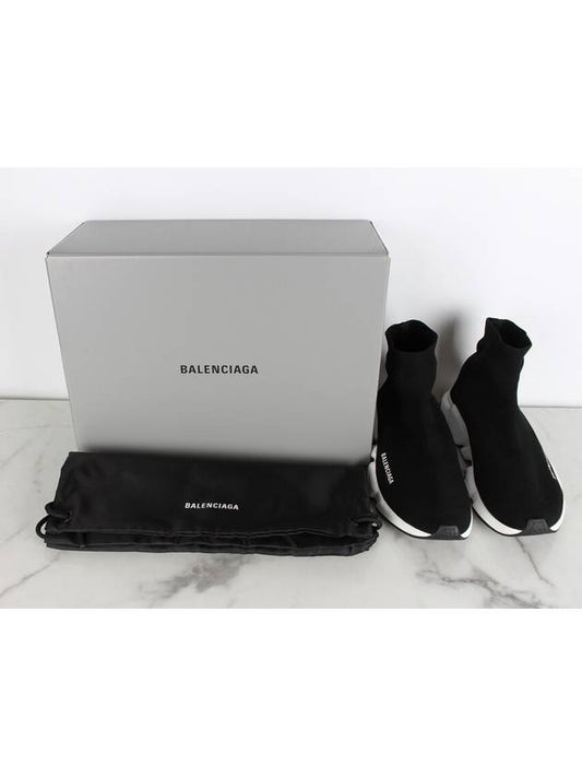 Luxury Balenciaga Speedrunner 42 270