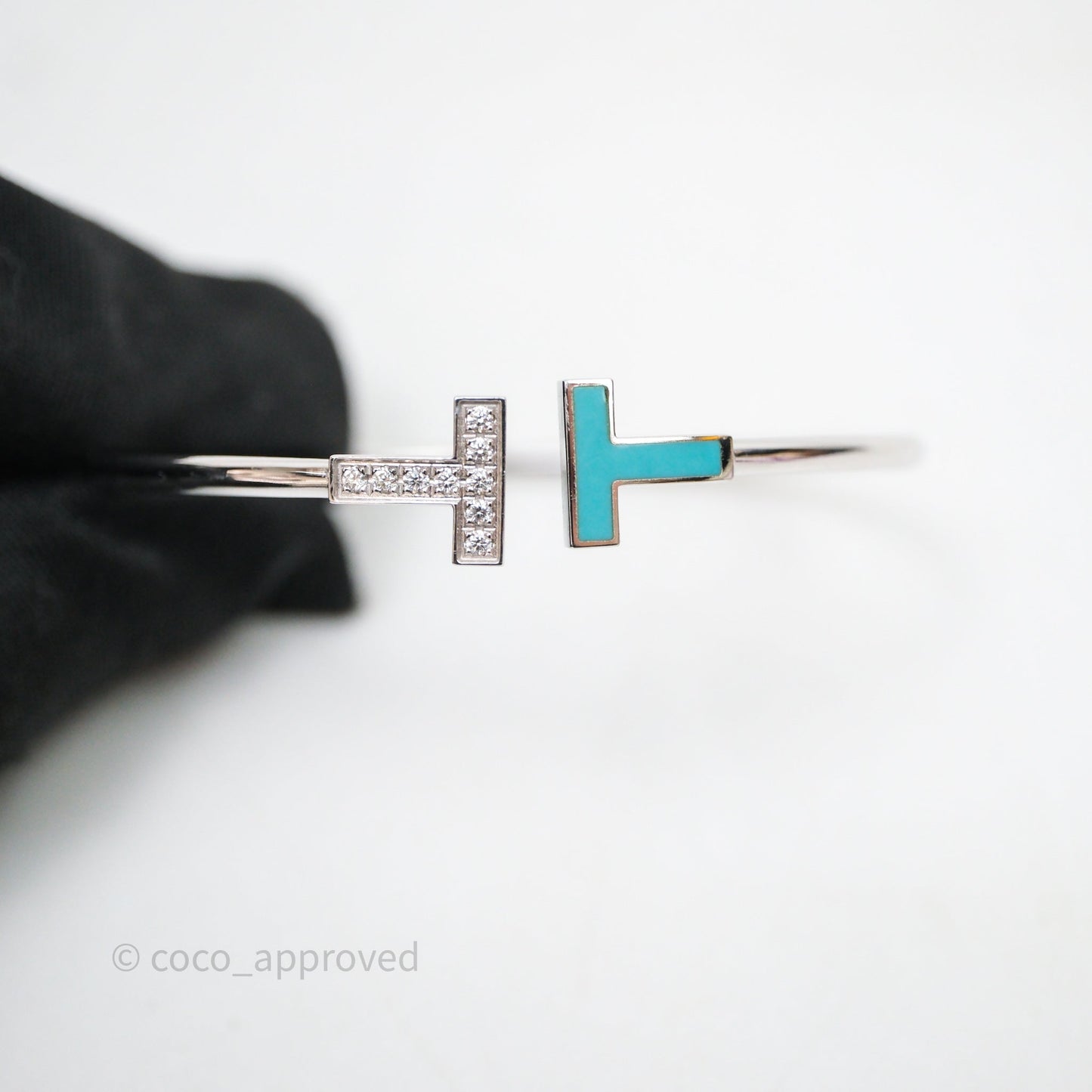 Tiffany & Co Tiffany T Wire Bracelet in White Gold with Turquoise and Diamonds 18k
