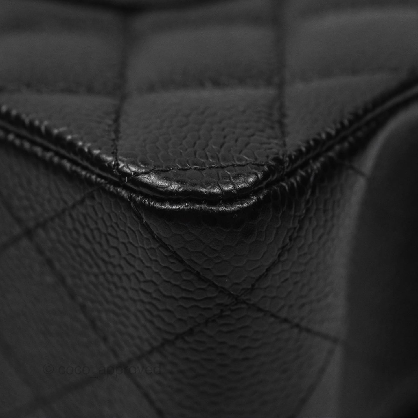Chanel Classic M/L Medium Flap Quilted Black Caviar Gold Hardware