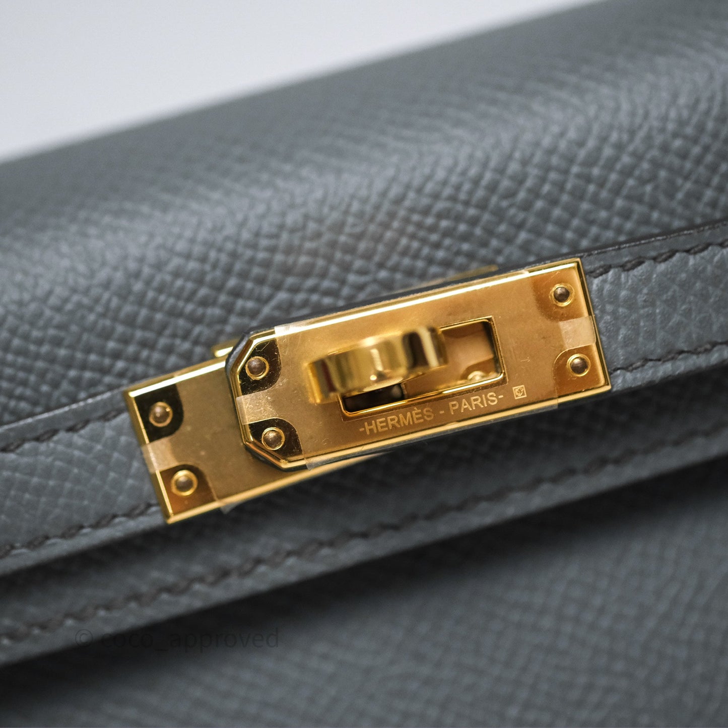 Hermès Mini Kelly II Vert Amande 63 Epsom Gold Hardware